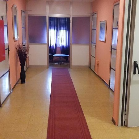 Hotel Violetta Parme Extérieur photo