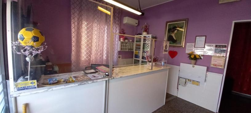Hotel Violetta Parme Extérieur photo