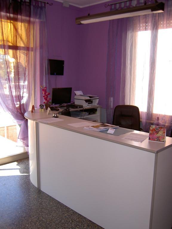 Hotel Violetta Parme Extérieur photo